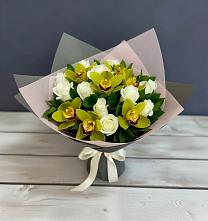 Букет цветов из:  Орхидеи и Розы в Бугуруслане