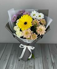 Букет цветов из:  Розы, Герберы и Хризантемы в Бугуруслане