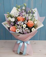 Букет цветов из:  Лизиантусы, Розы, Альстромерии и Гипсофила в Бугуруслане