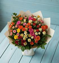 Букет Микс из разноцветных кустовых роз в Бугуруслане